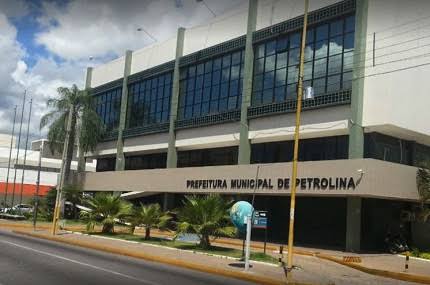 Processo seletivo Prefeitura de Petrolina PE 2019 abre vagas para Professor