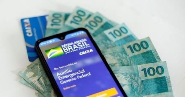 Auxílio de R$600