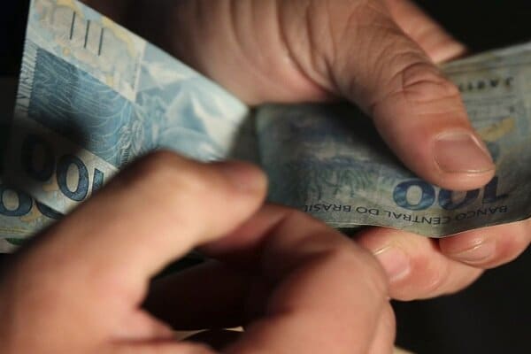 dinheiro esquecido 2022 Dinheiro esquecido nos bancos: qual o valor, como sacar e calendário