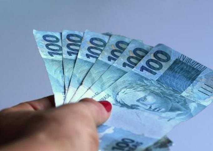 Auxílio Brasil: ala ainda quer subir valor para R$ 600 de forma permanente