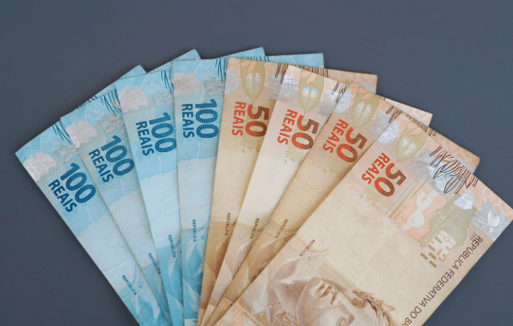 Banco Original e PicPay oferecem até R$ 1.000 para quem renegociar dívidas pelo Desenrola