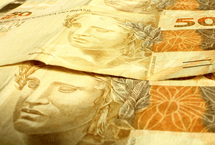 Como solicitar um empréstimo pessoal e planejar suas finanças para controlar seus gastos