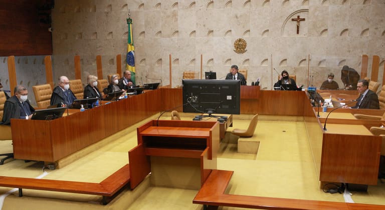 Governo vai pressionar STF por aumento no valor do Bolsa Família, diz imprensa