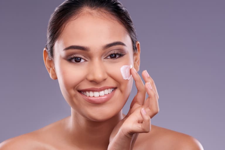 Como hidratar a pele com produto caseiro -- Reprodução Canva