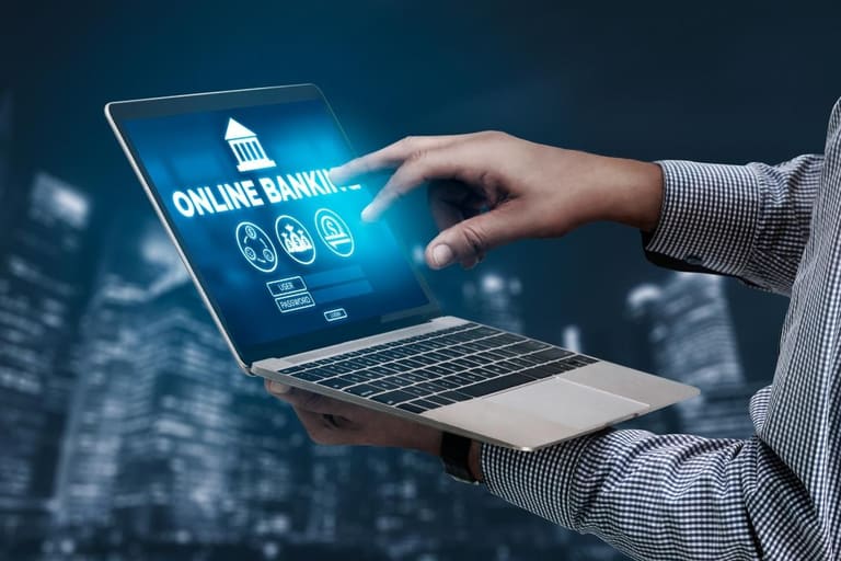 Nubank e Inter: qual banco digital tem mais vantagens?