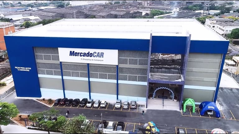 MercadoCar está EM BUSCA de PROFISSIONAIS pelo país MercadoCar está EM BUSCA de PROFISSIONAIS pelo país