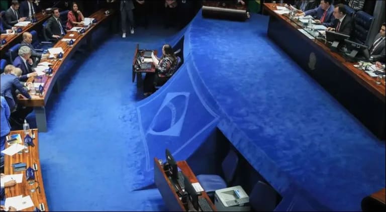 PROPOSTAS TRIBUTÁRIAS E ADMINISTRATIVAS serão analisadas por COMISSÃO TEMPORÁRIA DO SENADO