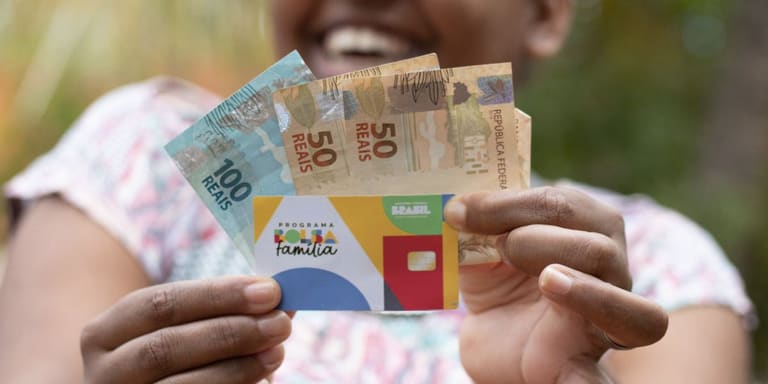 Bolsa Família de junho começa no dia 17