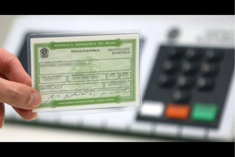 Eleições 2024: Será que eu consigo votar sem o título de eleitor?