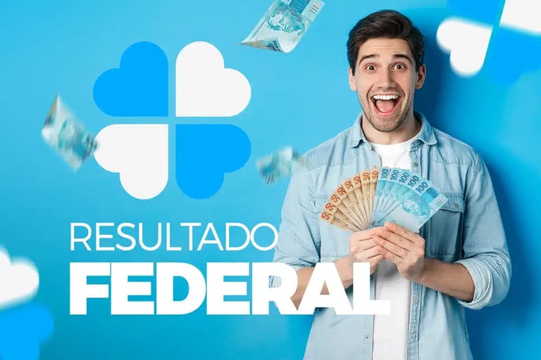 Homem feliz exibe cédulas de dinheiro com destaque para o resultado da Loteria Federal.