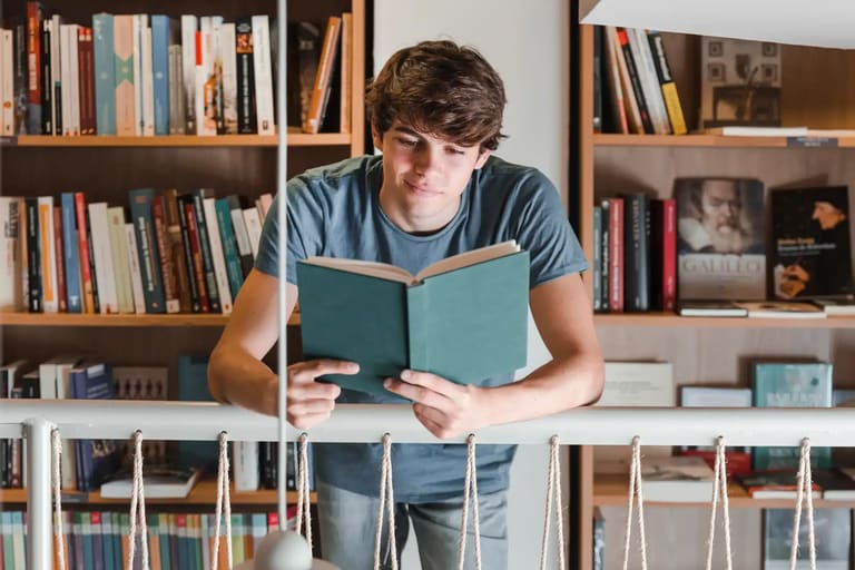 Estudando para concursos: 7 livros que vão potencializar sua preparação