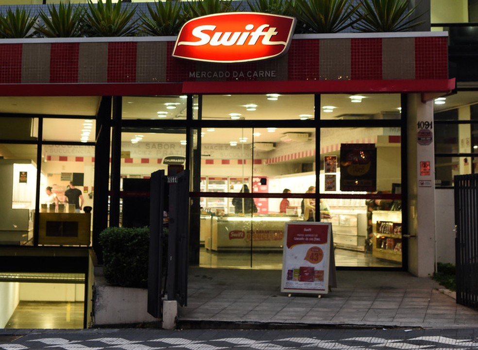 Swift Mercado da Carne abre dezenas de vagas; confira cargos e salários