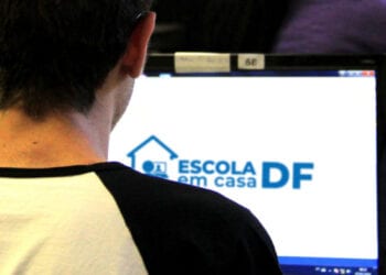 aprovação alunos escolas DF