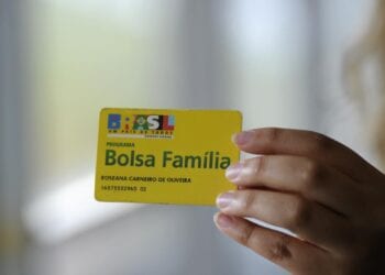 Cartão do Bolsa Família.