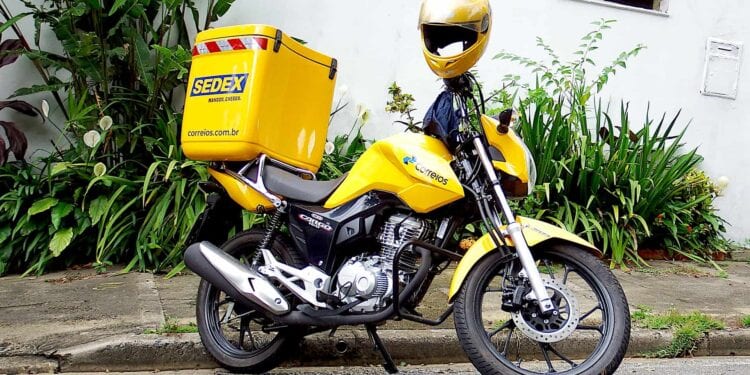 moto dos correios