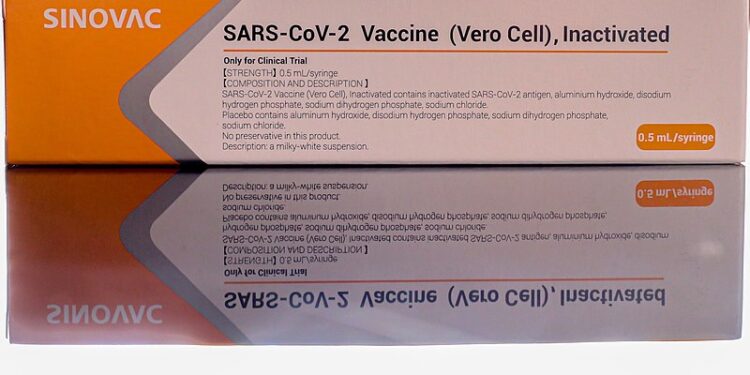 800px-SINOVAC-COVID-19-vaccine