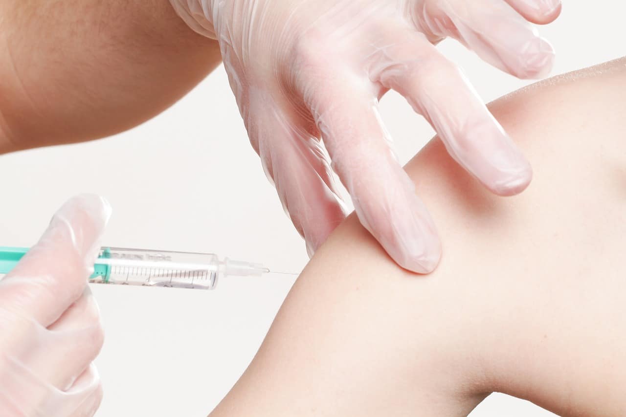 capitais suspendem vacinação