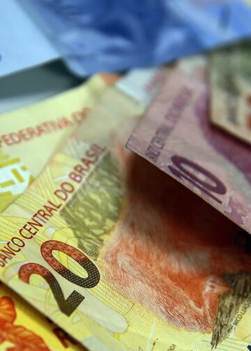 economia-pr-jair-bolsonaro-coletiva0104201366-4-scaled