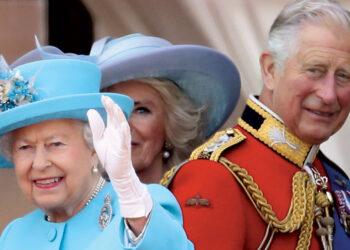 monarquia constitucional rainha elizabeth