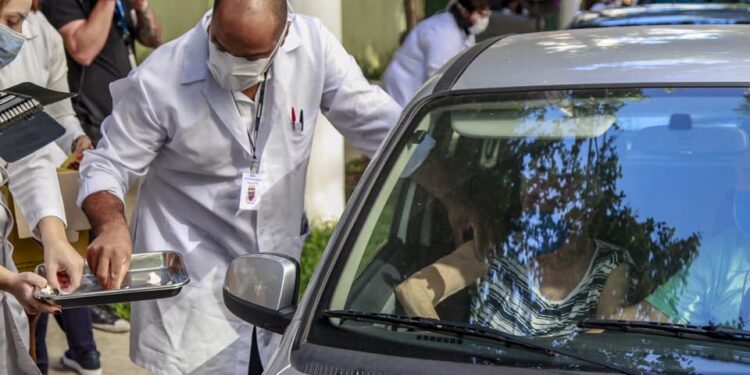 vacinação drive-thru