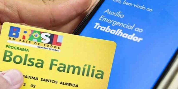 Bolsa Família e Auxílio Emergencial de 2021.