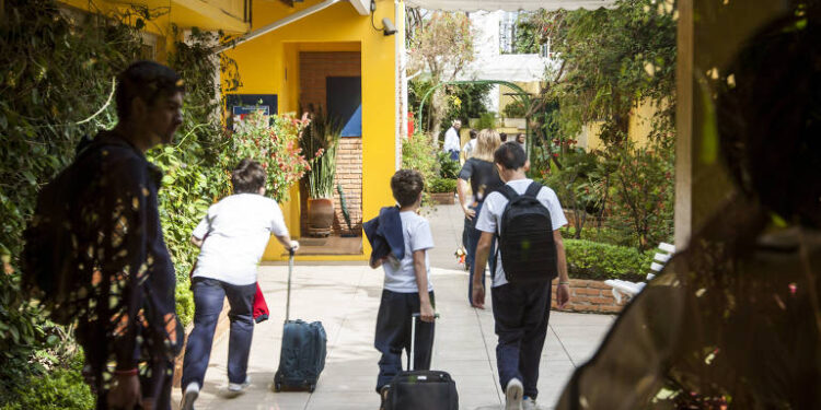 escolas particulares de SP - Folha