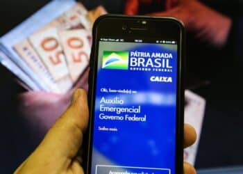 Auxílio Emergencial: Antecipe saque com Nubank