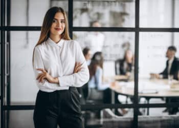 como aumentar a autoconfiança no trabalho