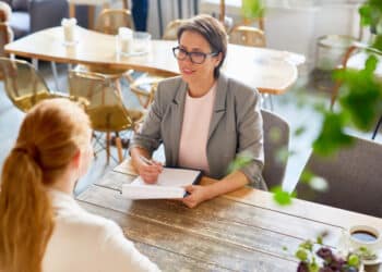 linguagem corporal na entrevista de emprego