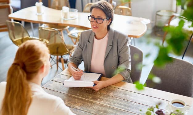 linguagem corporal na entrevista de emprego