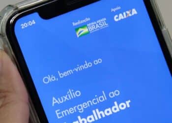 Auxílio Emergencial: Caixa libera novos saques para nascidos em junho