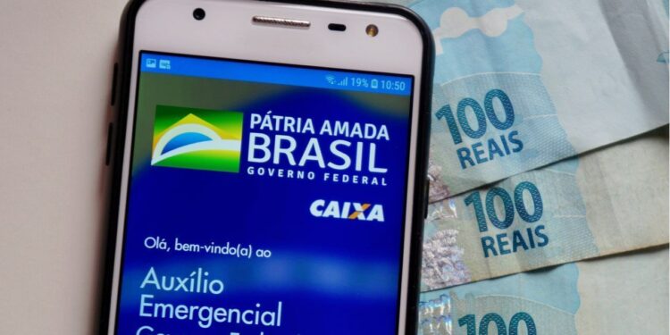 Auxílio Emergencial: terceira parcela é antecipada