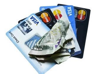 Cartão de Crédito Sem Anuidade planejamento financeiro credit-card-1080074-640