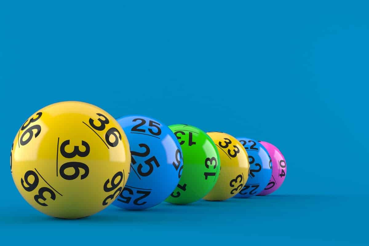 É possível fazer as apostas no prazo de uma hora antecedente ao sorteio, seja pelo site oficial ou nas casas lotéricas credenciadas