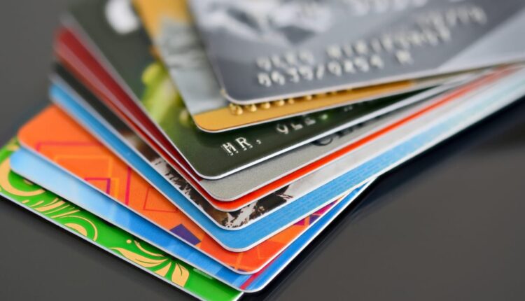Tudo o que você precisa saber sobre o cartão de crédito pré-pago