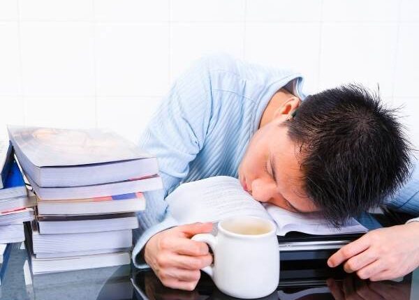 O que é bom para espantar o sono no trabalho?