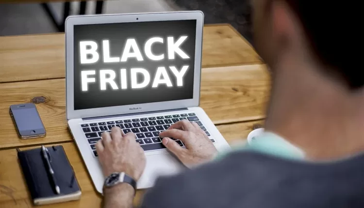Black Friday 2021 deve movimentar o comércio online