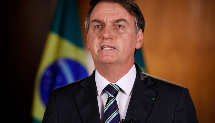 Bolsonaro veta projeto que facilita parcelamento de dívidas de MEIs