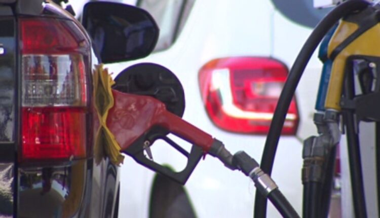 Preço da gasolina sobe 46% no ano de 2021