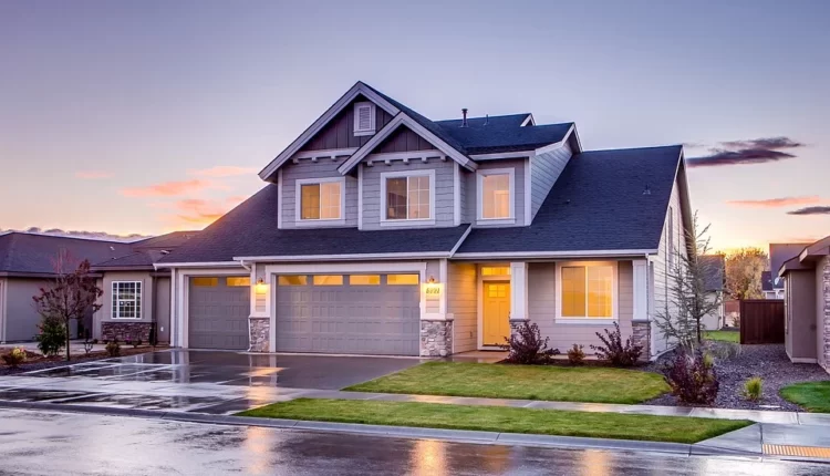 Estudo mostra que aumento na taxa Selic inviabiliza compra de casa para 3 milhões de famílias