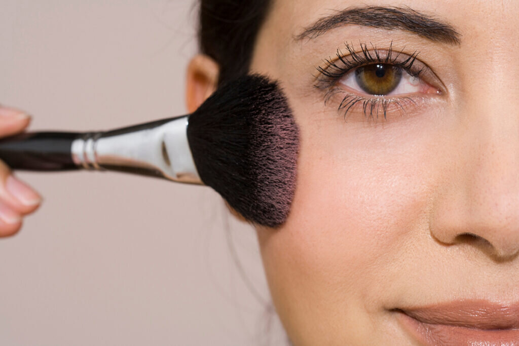 Dicas De Como Usar Blush Corretamente Na Maquiagem Not Cias Concursos