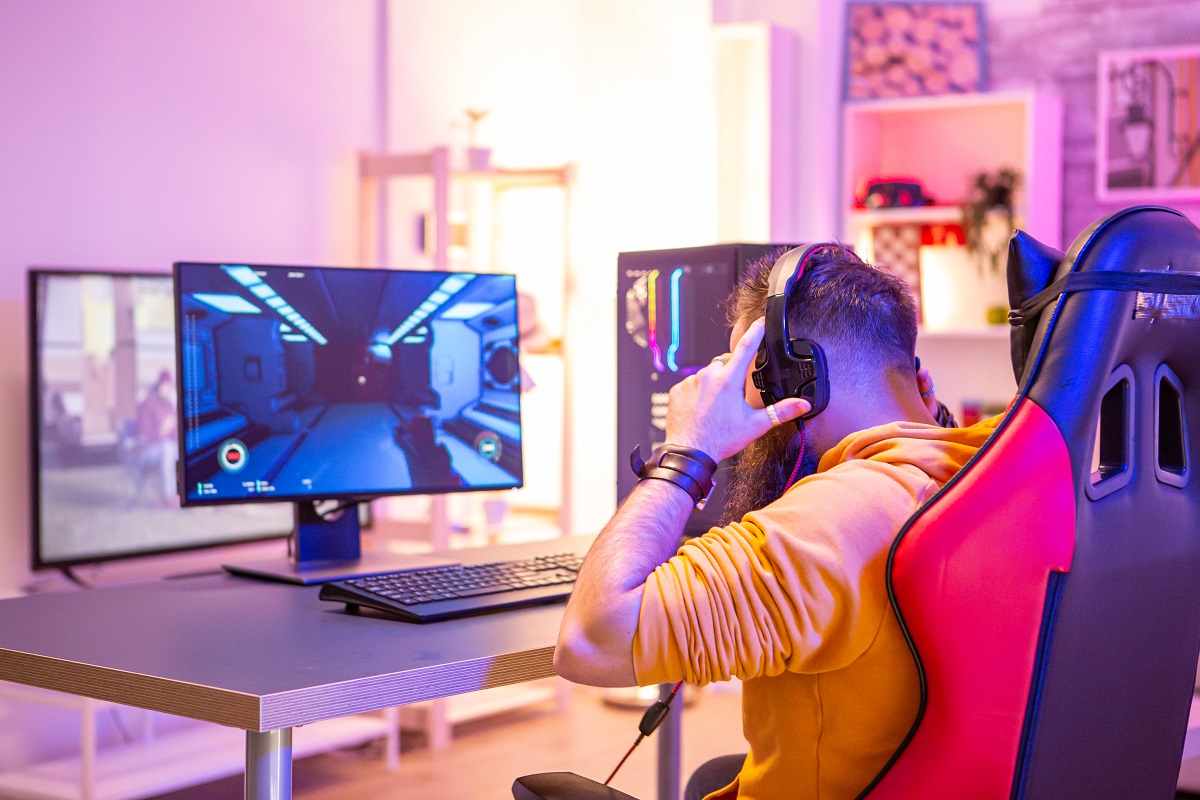 63,2% dos gamers brasileiros consomem conteúdo de eSports, indica PGB 2022  - GoGamers - O lado acadêmico e business do mercado de games