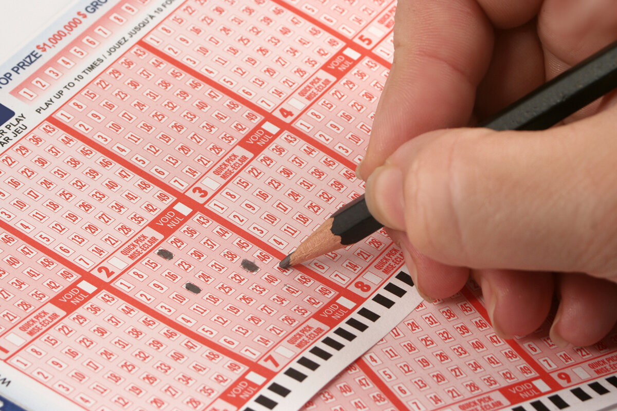 Usando a matemática para ganhar na loteria - Reprodução Canva