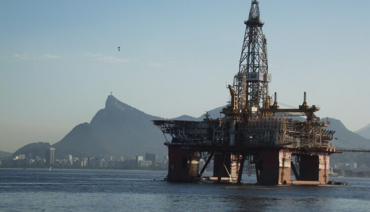 Governo anuncia troca do presidente da Petrobras