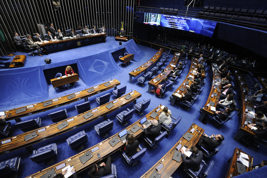 Auxílio Brasil de R$ 600; PEC é aprovada no Senado!