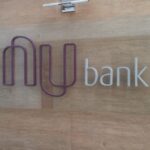 Cartão de crédito Nubank: entenda as diferenças entre o tradicional e o  Ultravioleta - Notícias Concursos