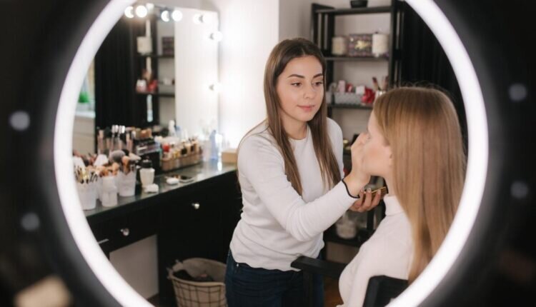 Descubra quanto custa para abrir um salão de beleza