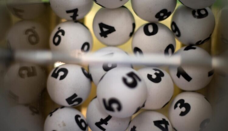 Resultado do Super Sete: sem ganhadores, loteria acumula e tem estimativa de prêmio de mais de R$ 6 milhões