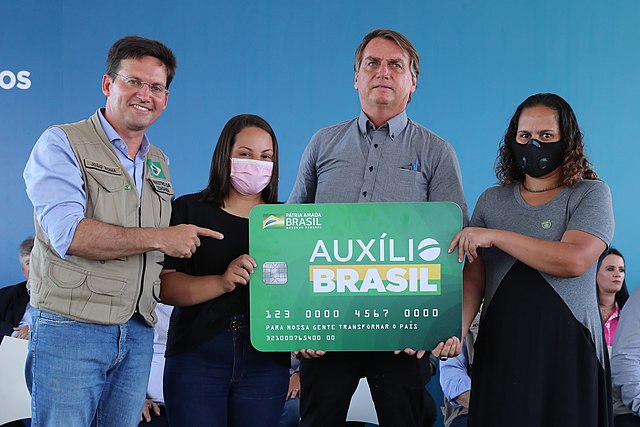 Como fazer o cadastro do Auxílio Brasil?