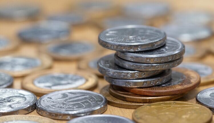 Notas e moedas raras de real podem valer de R$ 300 a R$ 8.000; Entenda o caso
